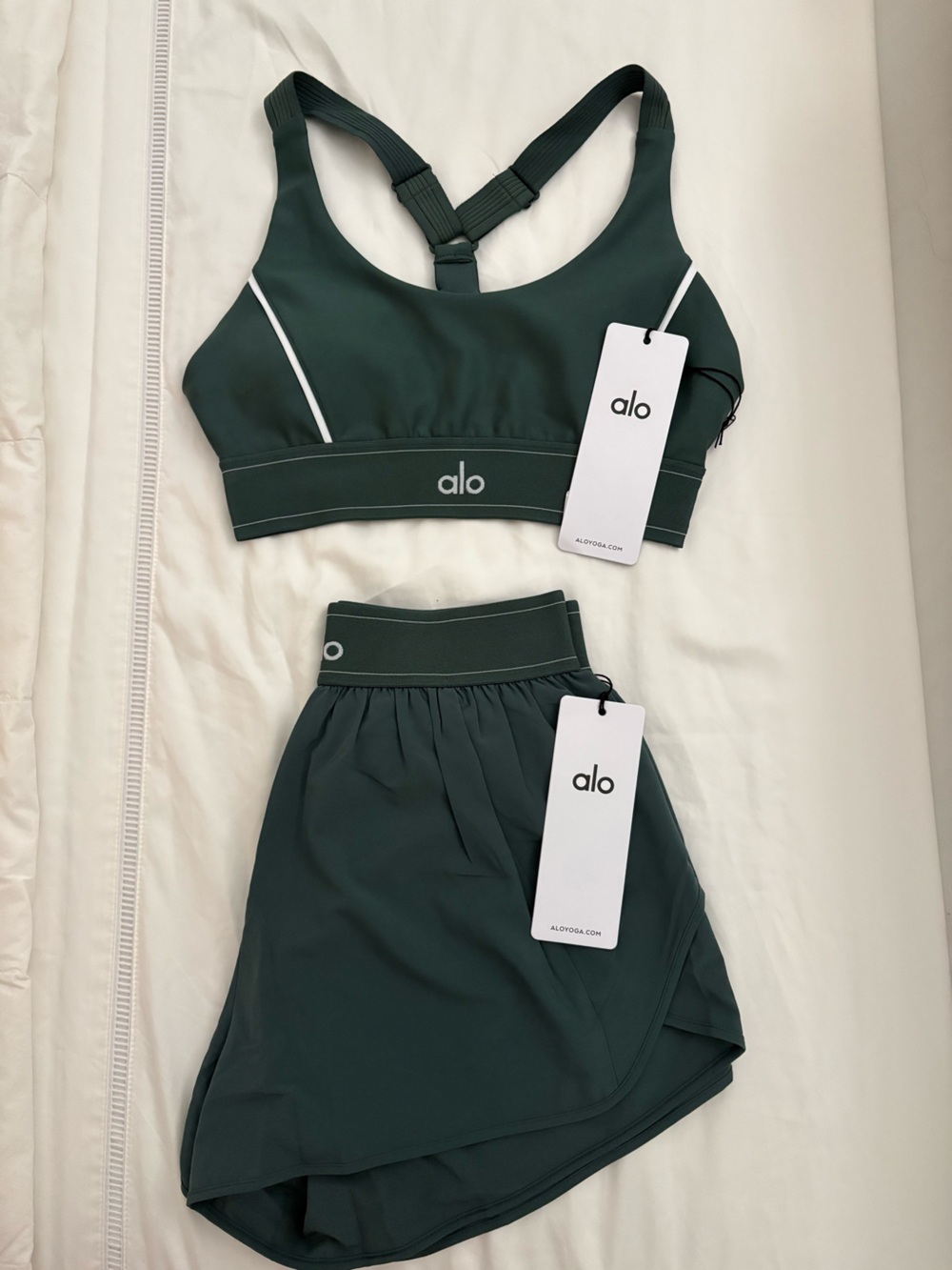 Alo yoga set airlift suit up bra and match point short size s both BNWT - Picture 5 of 6
